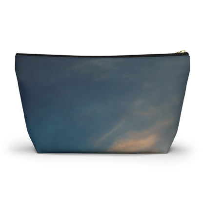 Sun Seeks | Accessory and Travel Pouch