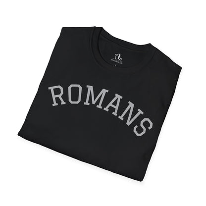 ROMANS 5:8 | Tee
