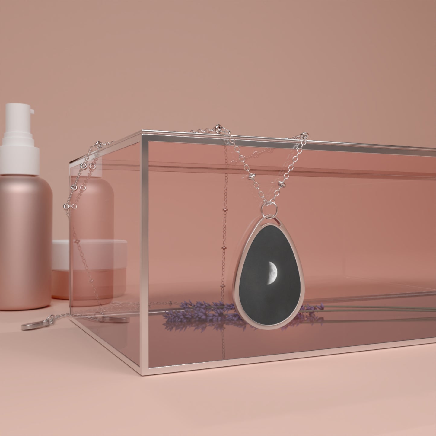 Center Stage, Necklace