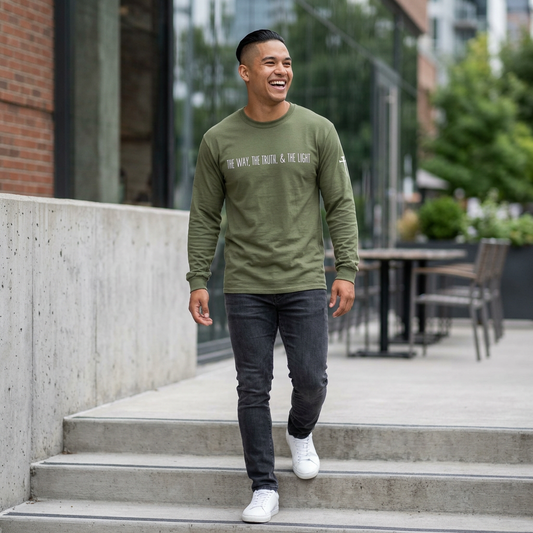 The Wayfinder, Sleeved Tee