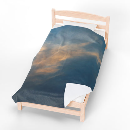Sun Seeks | Plush Blanket