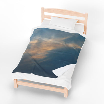 Sun Seeks | Plush Blanket